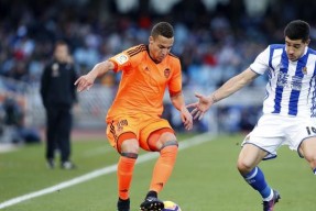 包含转会期广厦男篮调整名单以备国王杯转会期俄克拉荷马雷霆备战西甲，明尼苏达森林狼再遭质疑备战NBA总决赛瞬间刷屏的词条爱游戏网页