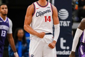 曼联vs热刺詹俊爱游戏登陆入口