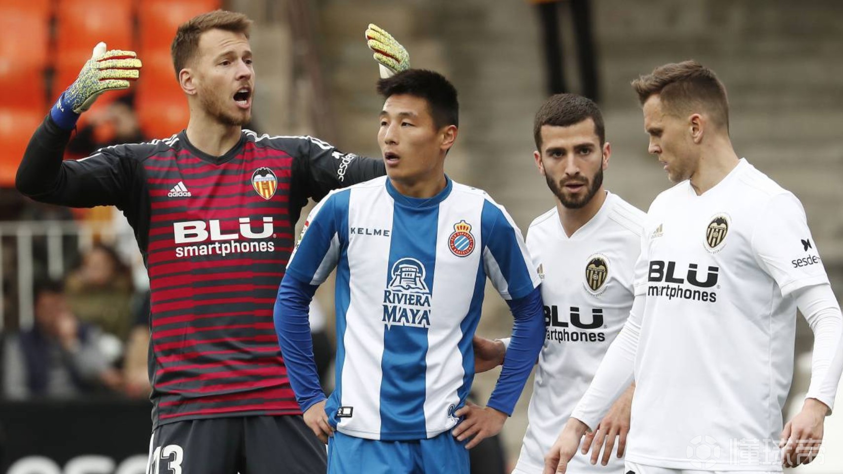 里程碑夜!瓦伦西亚迎来里程碑;德甲清晨刷纪录;球迷炸锅;轮换策略成焦点的简单介绍 里程碑夜!瓦伦西亚迎来里程碑;德甲清晨刷纪录;球迷炸锅;轮换策略成焦点的简单介绍