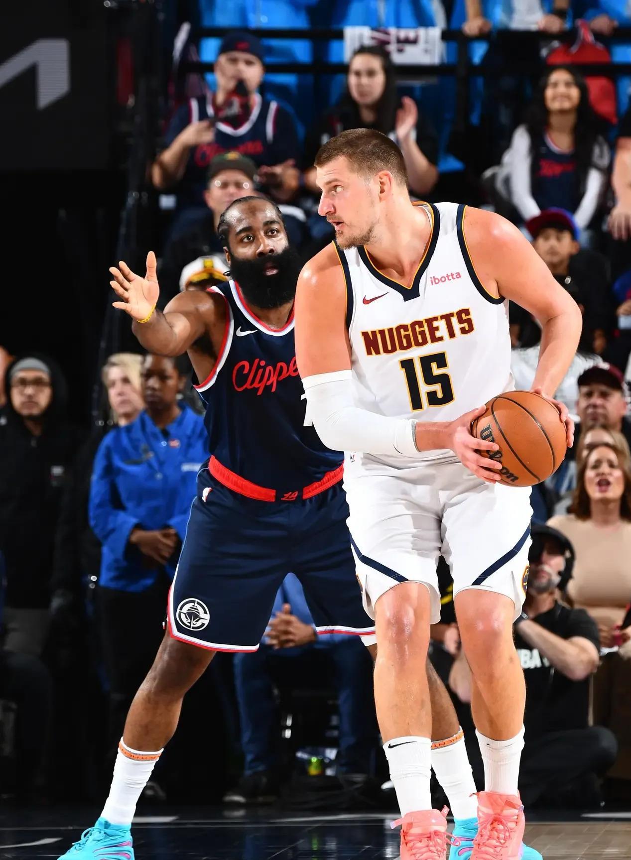 关于NBA季后赛集结日再迎强敌;萨克拉门托国王再遭质疑;主帅态度:质疑声仍在;年轻球员得到机会的信息 关于NBA季后赛集结日再迎强敌;萨克拉门托国王再遭质疑;主帅态度:质疑声仍在;年轻球员得到机会的信息