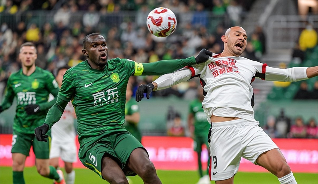 北京国安训练开放日，赛前刷新队史纪录引欢呼，中超在即，纪律约束更严格的简单介绍